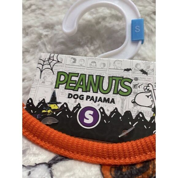Peanuts SNOOPY Charlie Brown Halloween Trick Or Treat Velvet DOG PAJAMAS Size S - Picture 4 of 14